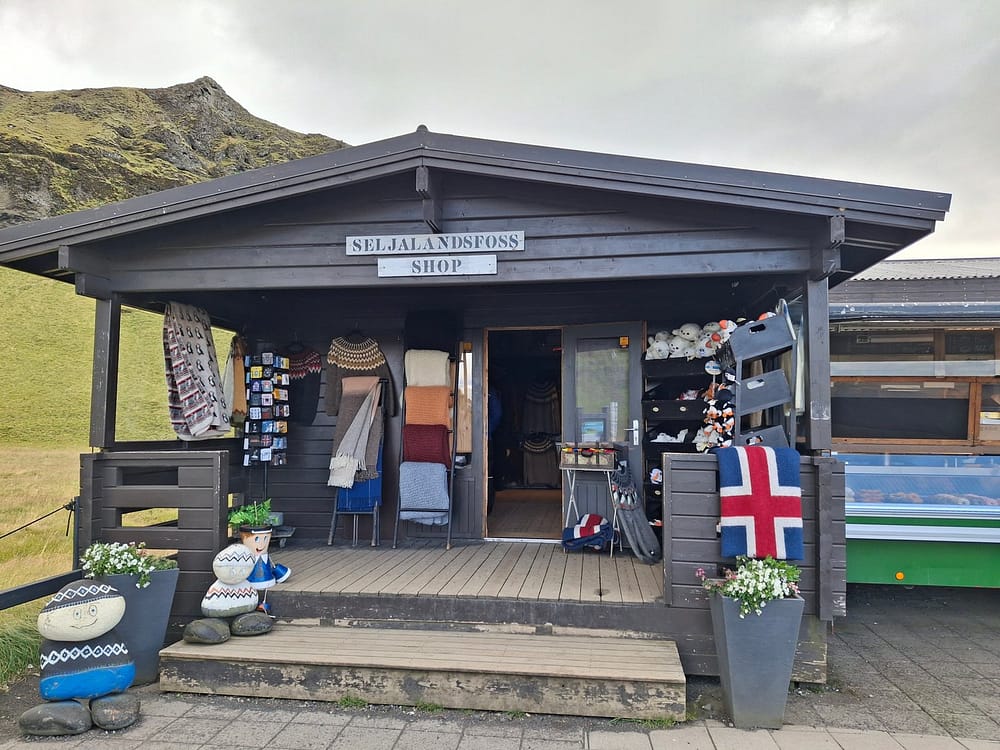 shops islandia lugares turisticos