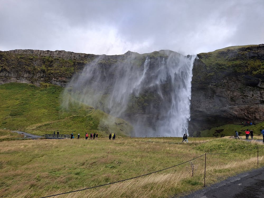 cascada Seljalandsfoss