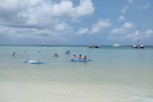 viajar a aruba